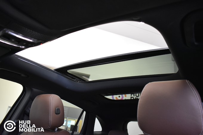 MERCEDES-BENZ GLA 200 d Automatic 4Matic Premium